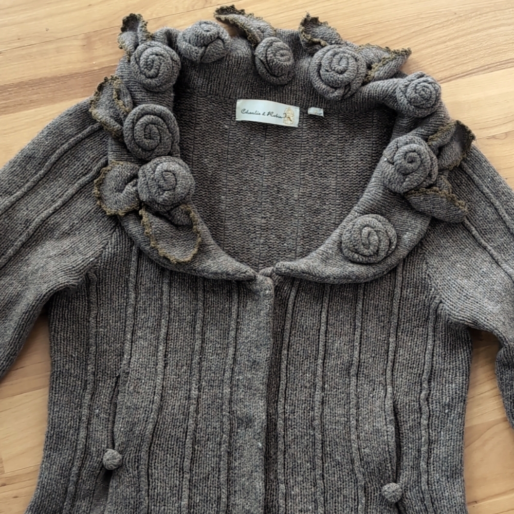 Charlie & Robin Rockrose Rosette Cardigan Snap S - Picture 8 of 9